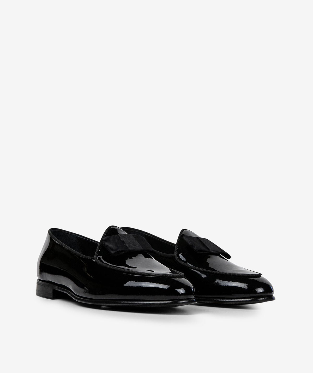 5200-T02 BLACK PATENT LEATHER