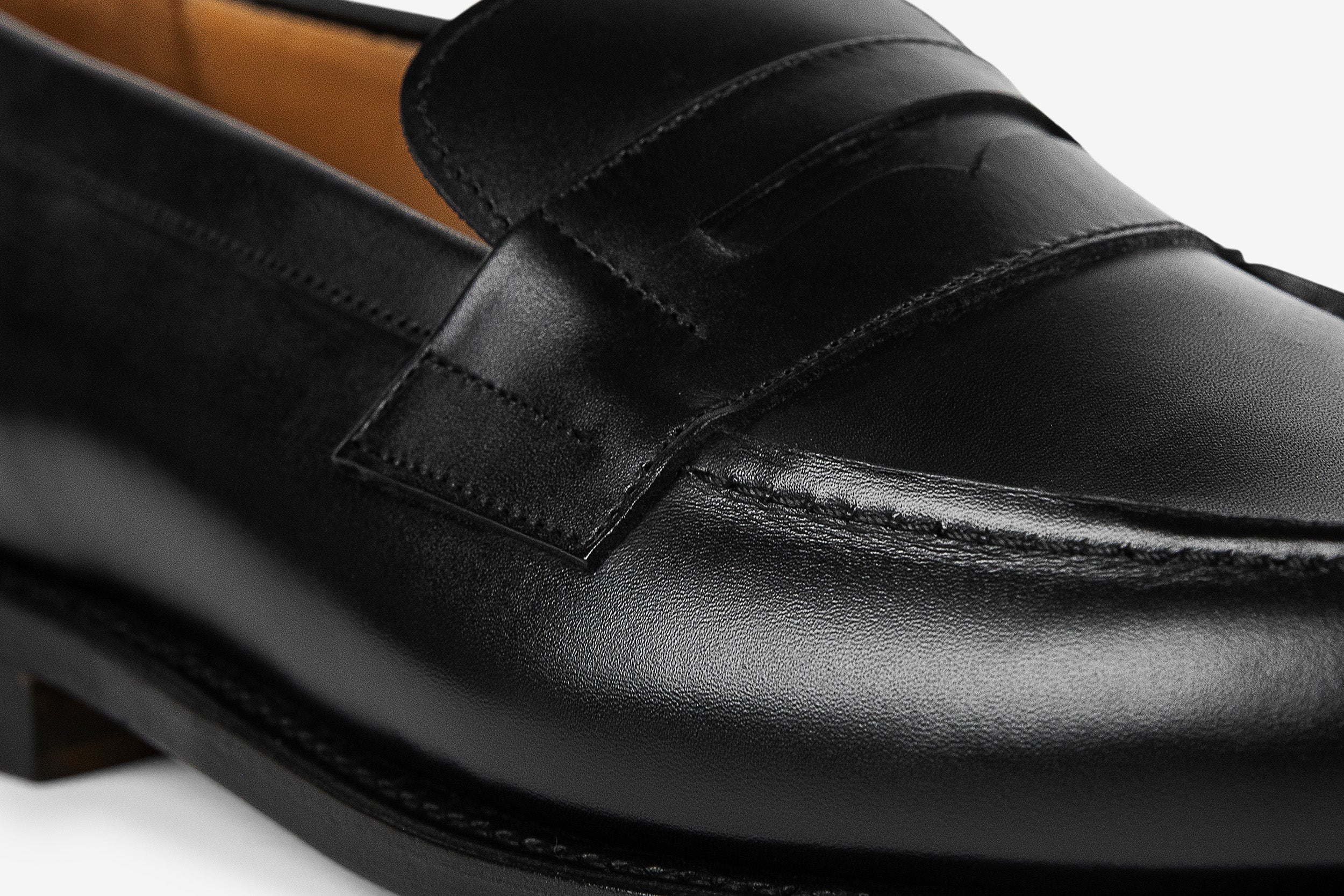 4456-K1 BOX CALF BLACK