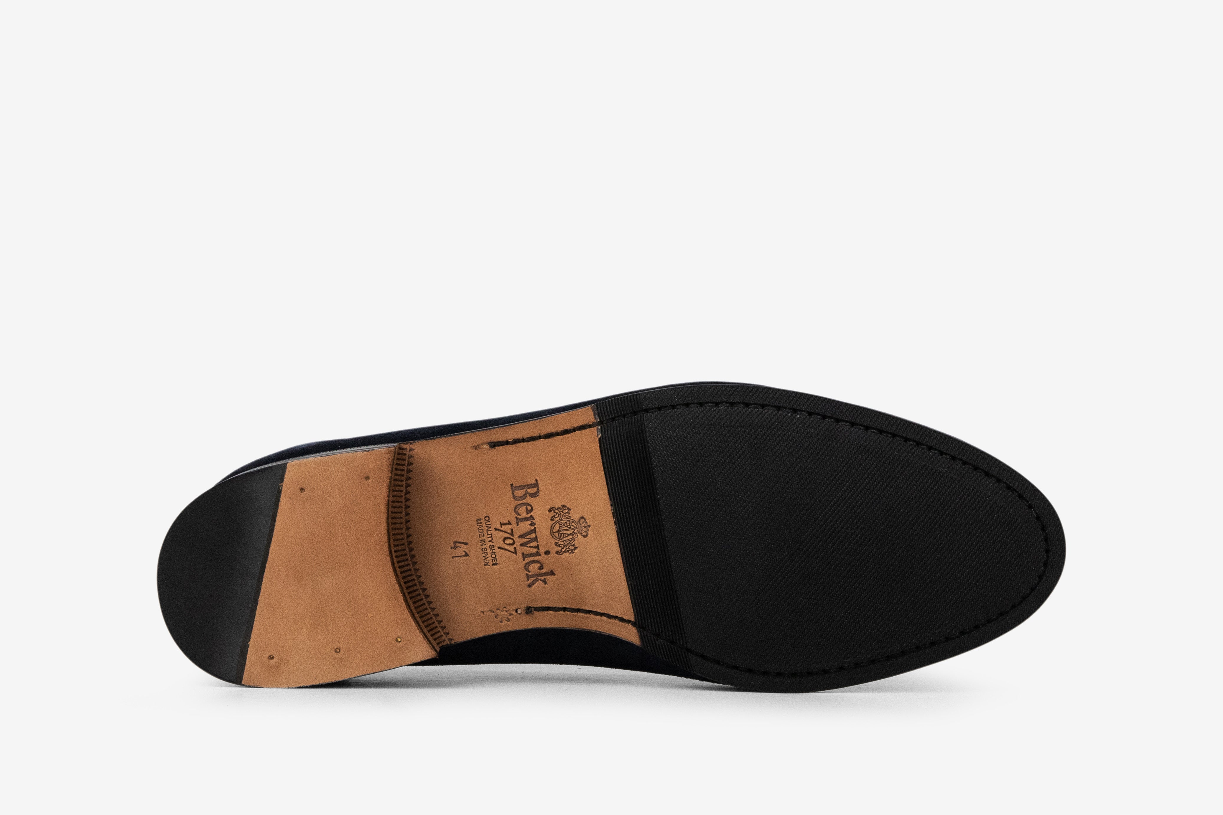 4950-T11 REPELLO GUM OIL BALTIC