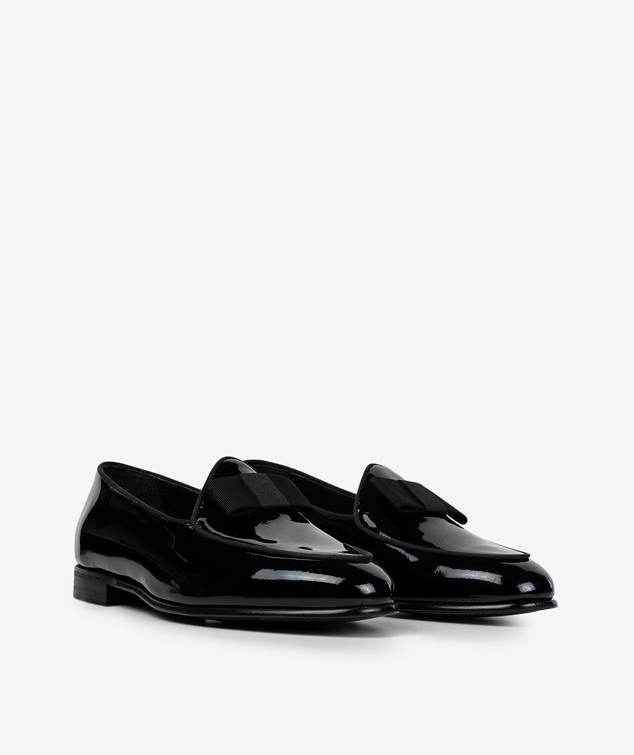 5200-T02 BLACK PATENT LEATHER
